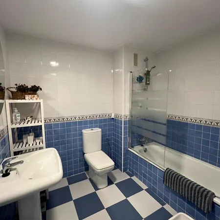 Dolmen Group -apartamento La Reserva De